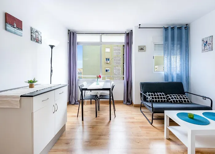 Solaz-andaluz Center By Namaste Elite Торремолинос